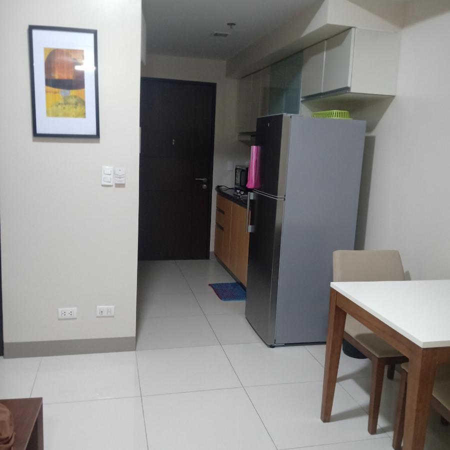 One Uptown Opposite Of Grandhyatt Hotel Manila Taguig City 外观 照片